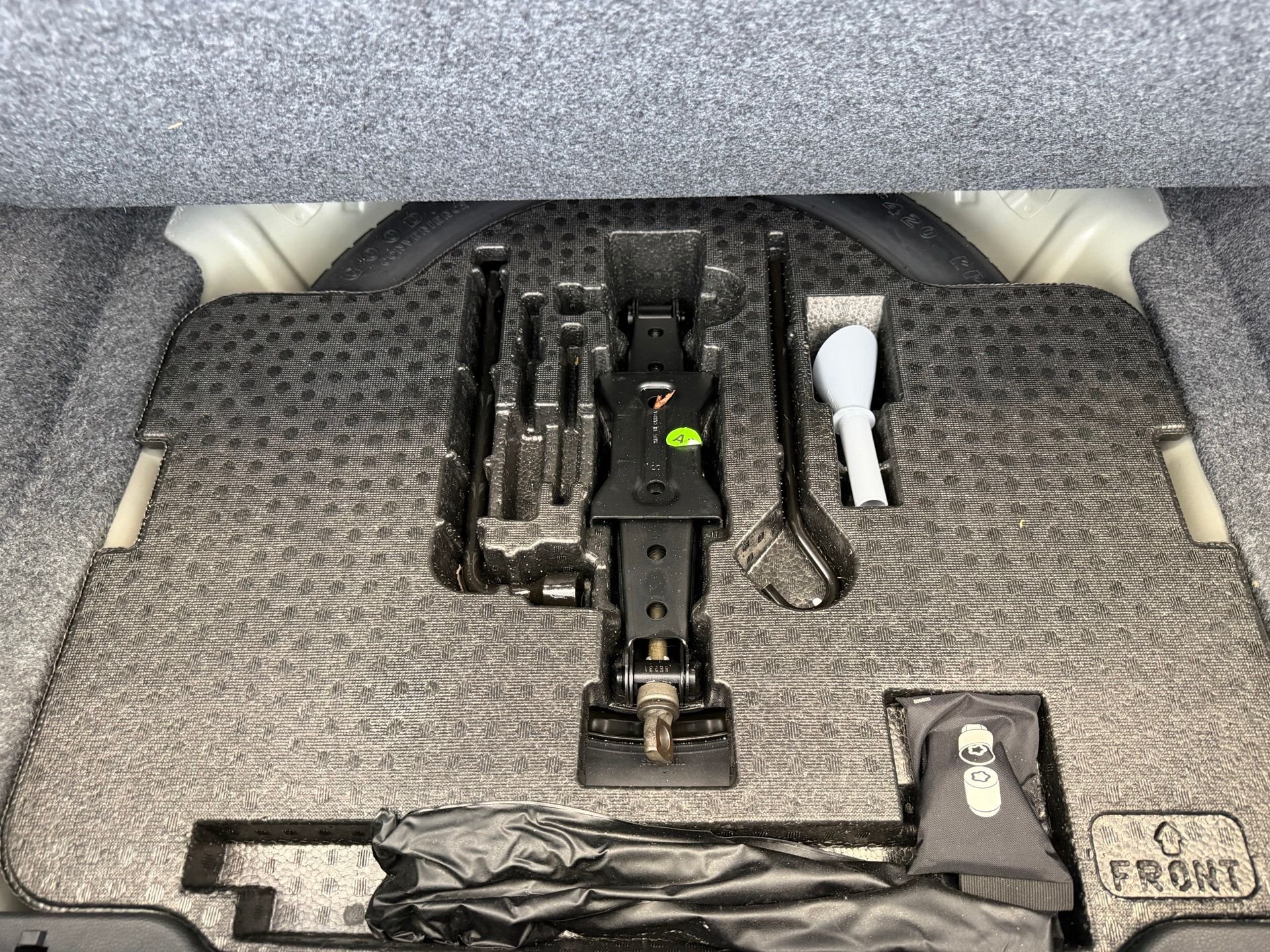 Used 2018 Silver Honda Touring image 40