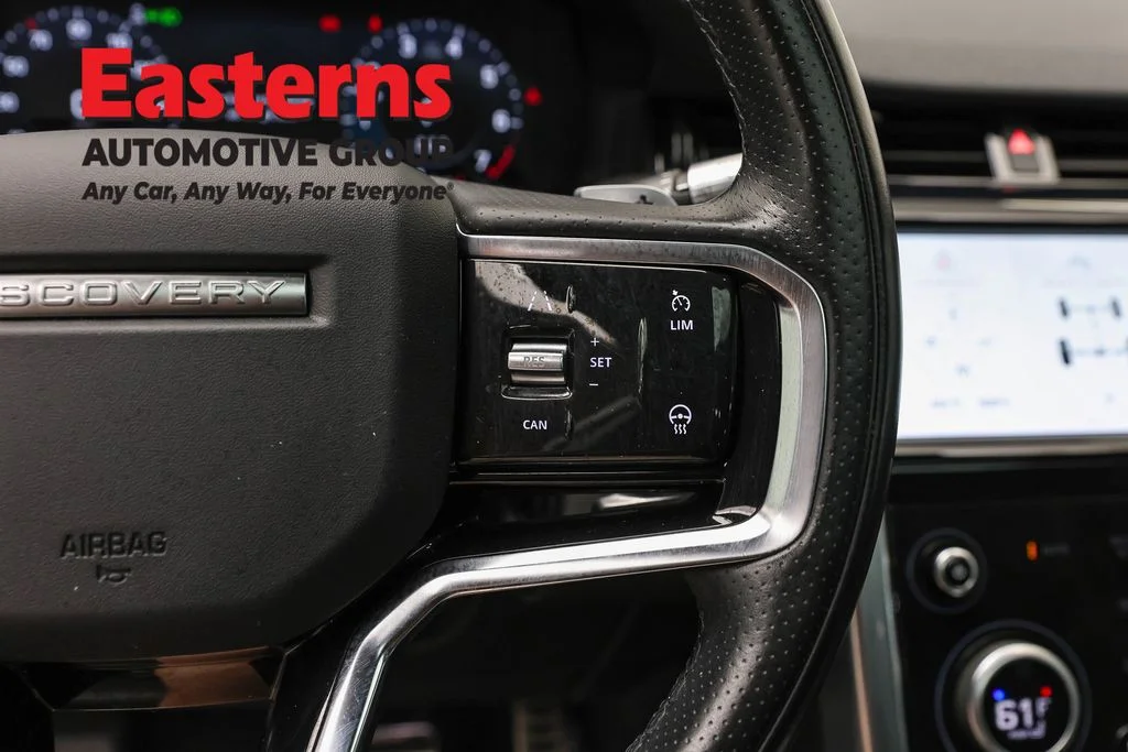 Used 2021 Gray Land Rover SE R-Dynamic image 18