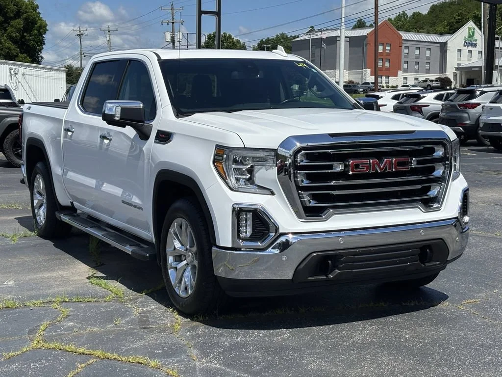Used 2022 Summit White GMC SLT image 4