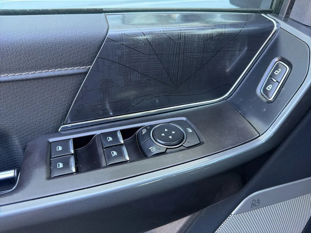 Used 2022 Carbonized Gray Metallic Ford XLT image 20