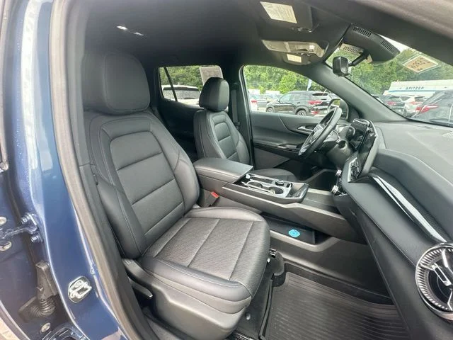 Used 2026 Blue Chevrolet LT image 31