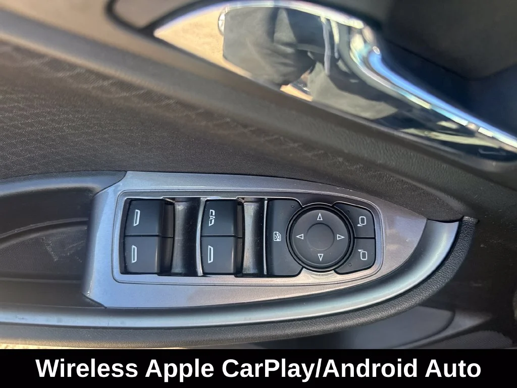 Used 2023 Gray Chevrolet LT image 12