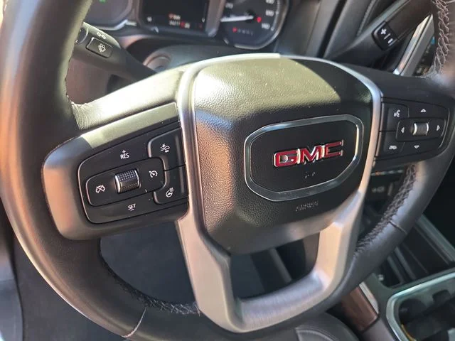 Used 2022 Red GMC SLT image 10