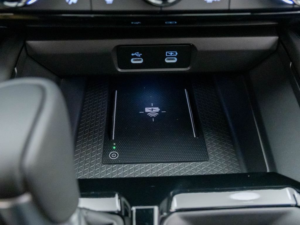 New 2026 Platinum White Pearl Honda Touring image 22