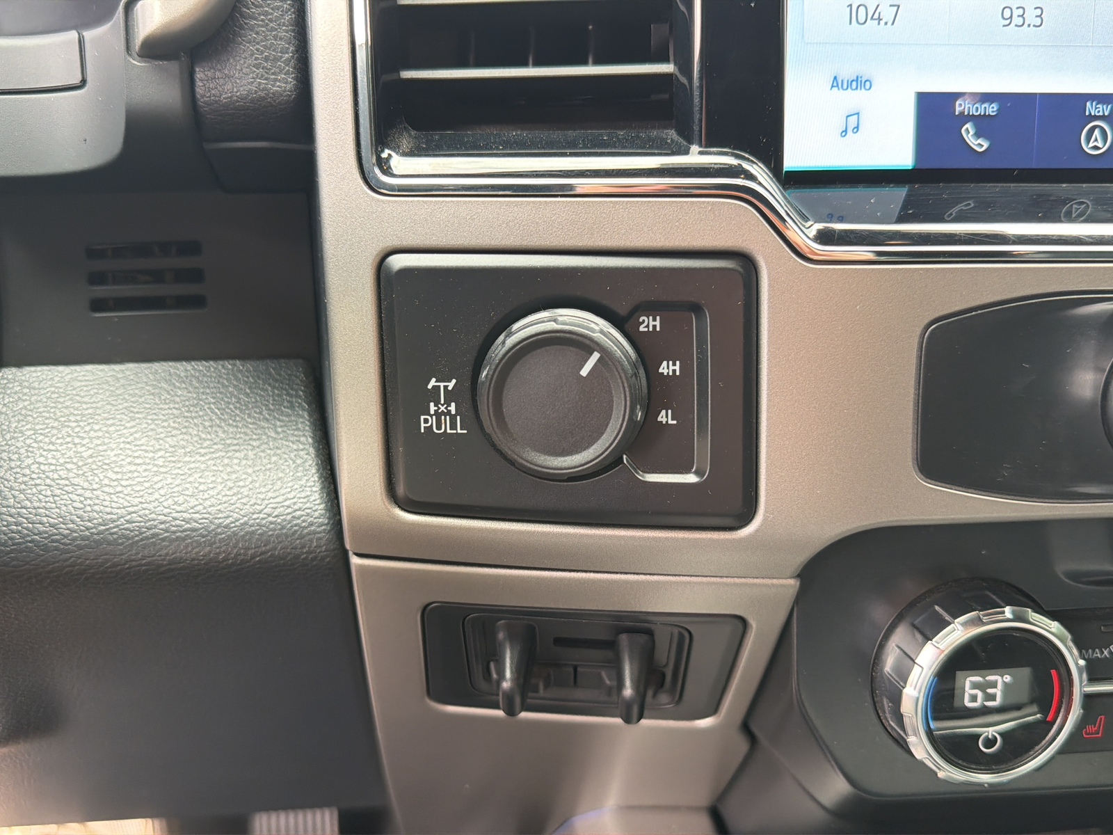 Used 2022 Blue Ford Lariat image 26