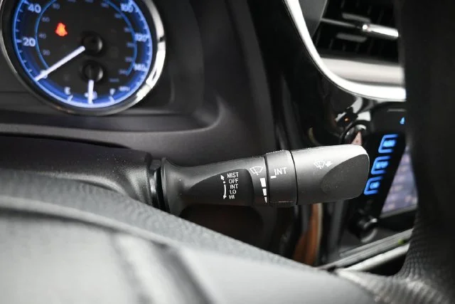 2019 Toyota Corolla LE - Photo 24