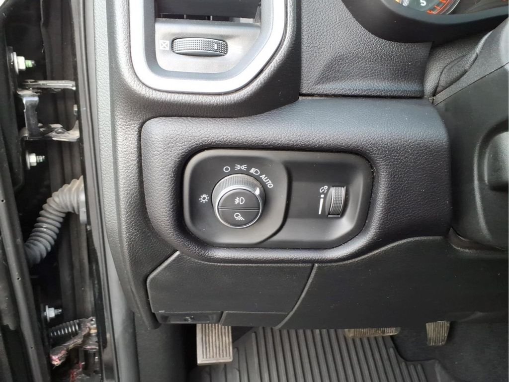 Used 2021 Black Ram Big Horn image 17