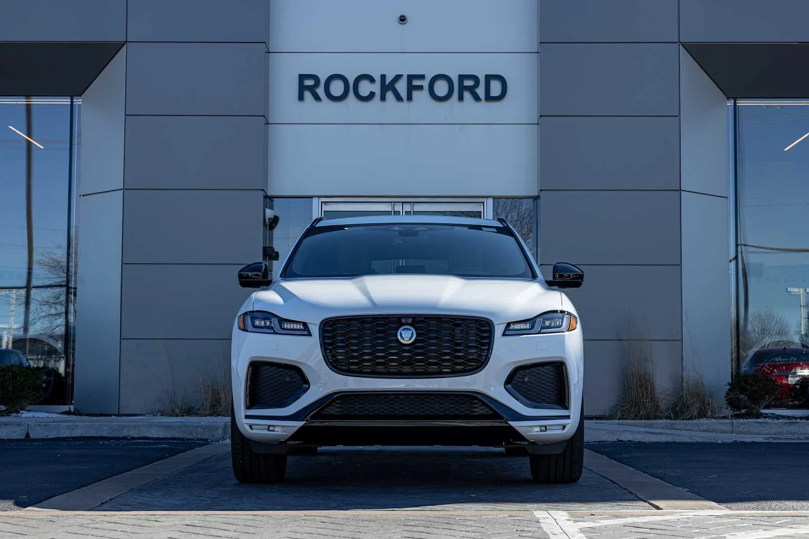 2026 Jaguar F-Pace R-Dynamic S - Photo 8