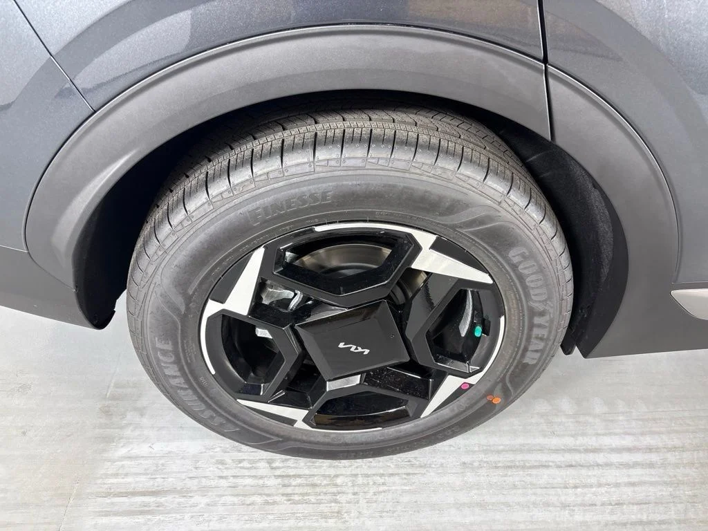 New 2026 Gray Kia EX image 10