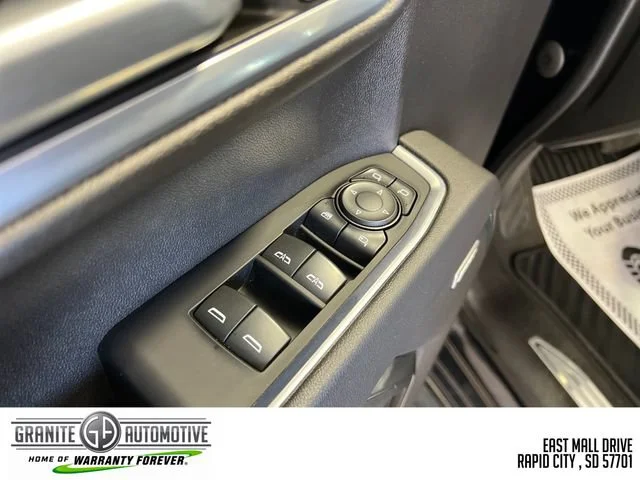 2022 Chevrolet Silverado 1500 LTZ - Photo 11