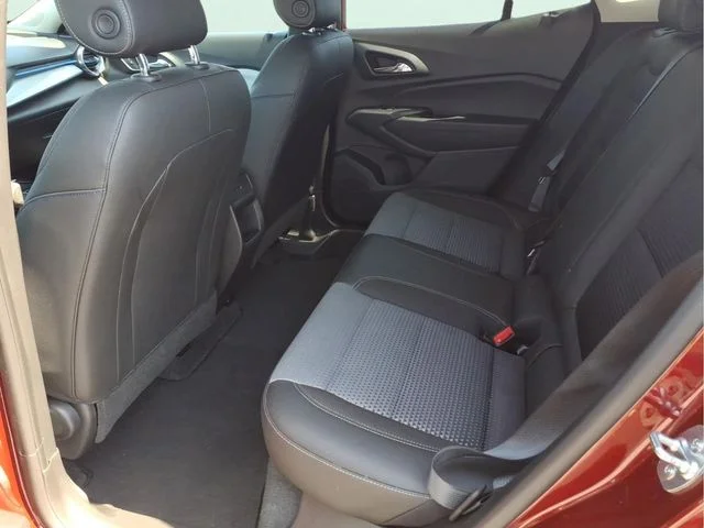 Used 2025 Red Chevrolet LT image 17