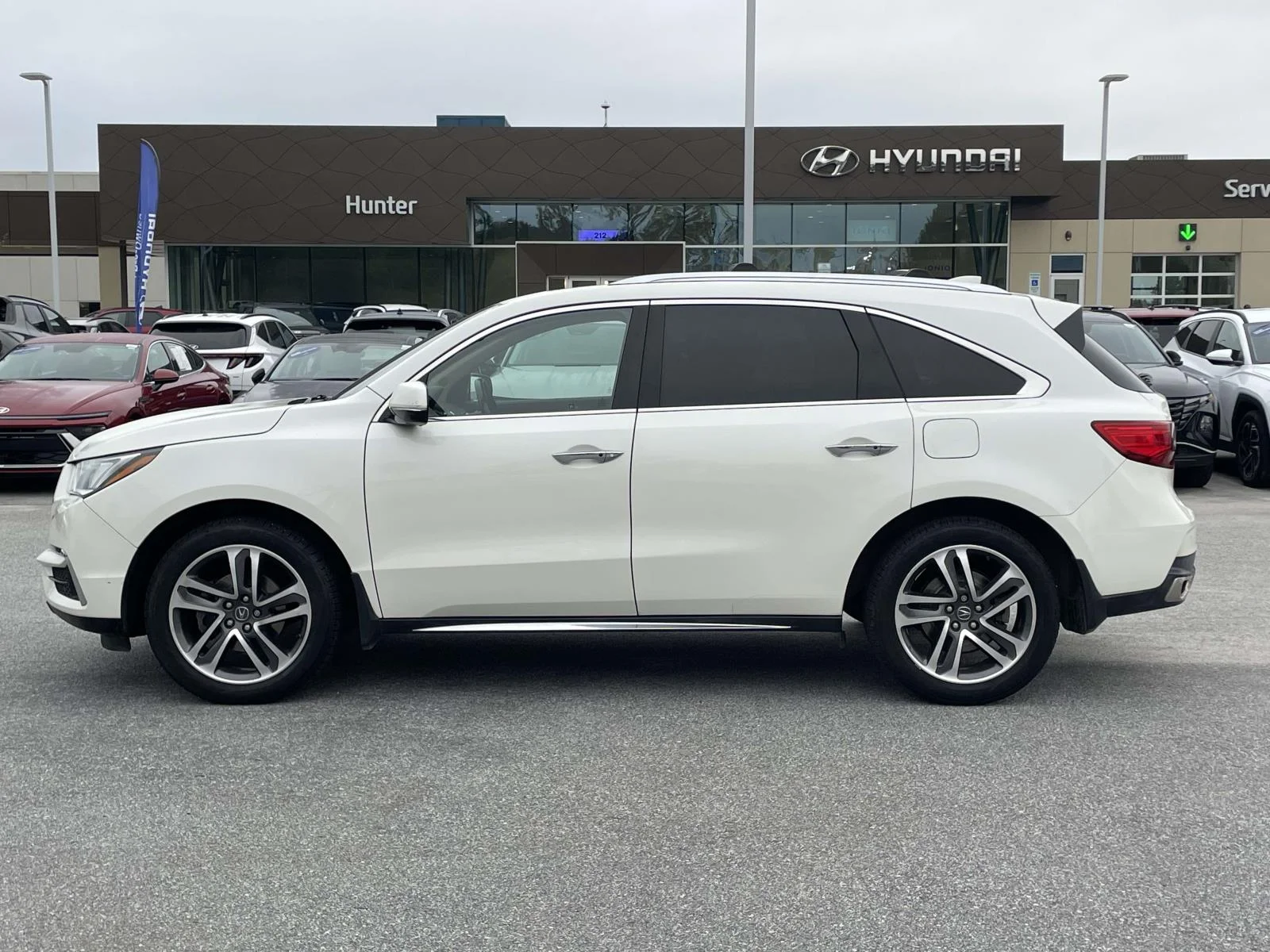 Used 2017 White Diamond Pearl Acura w/Advance Pkg image 26