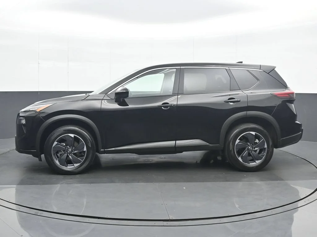 Used 2025 Black Nissan SV image 3
