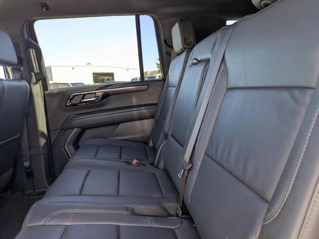 Used 2025 White Chevrolet LT image 16