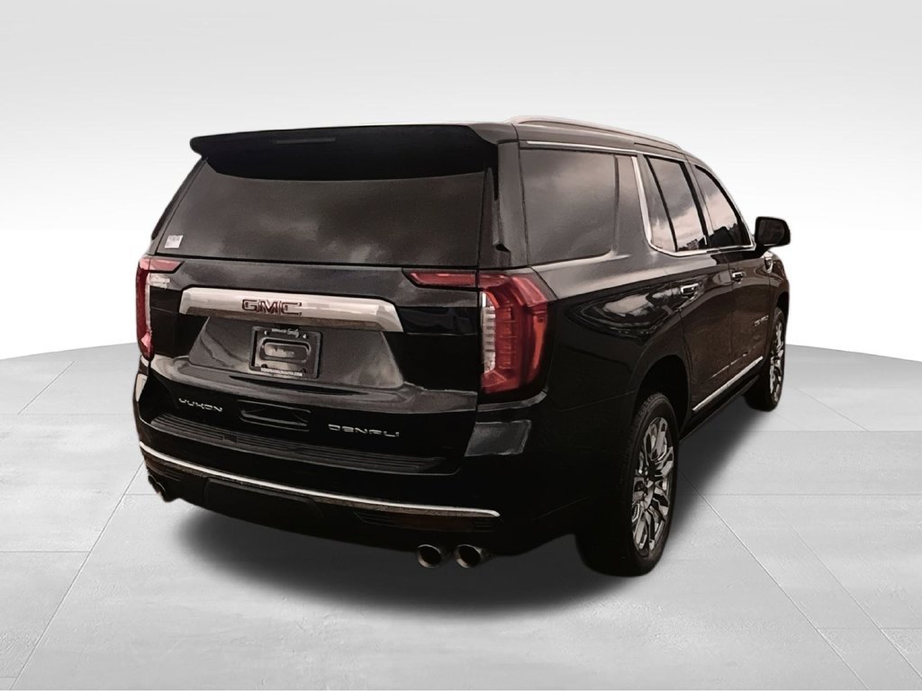 Used 2023 Gray GMC Denali image 8