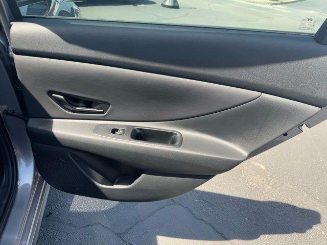 2025 Hyundai Elantra Blue - Photo 54