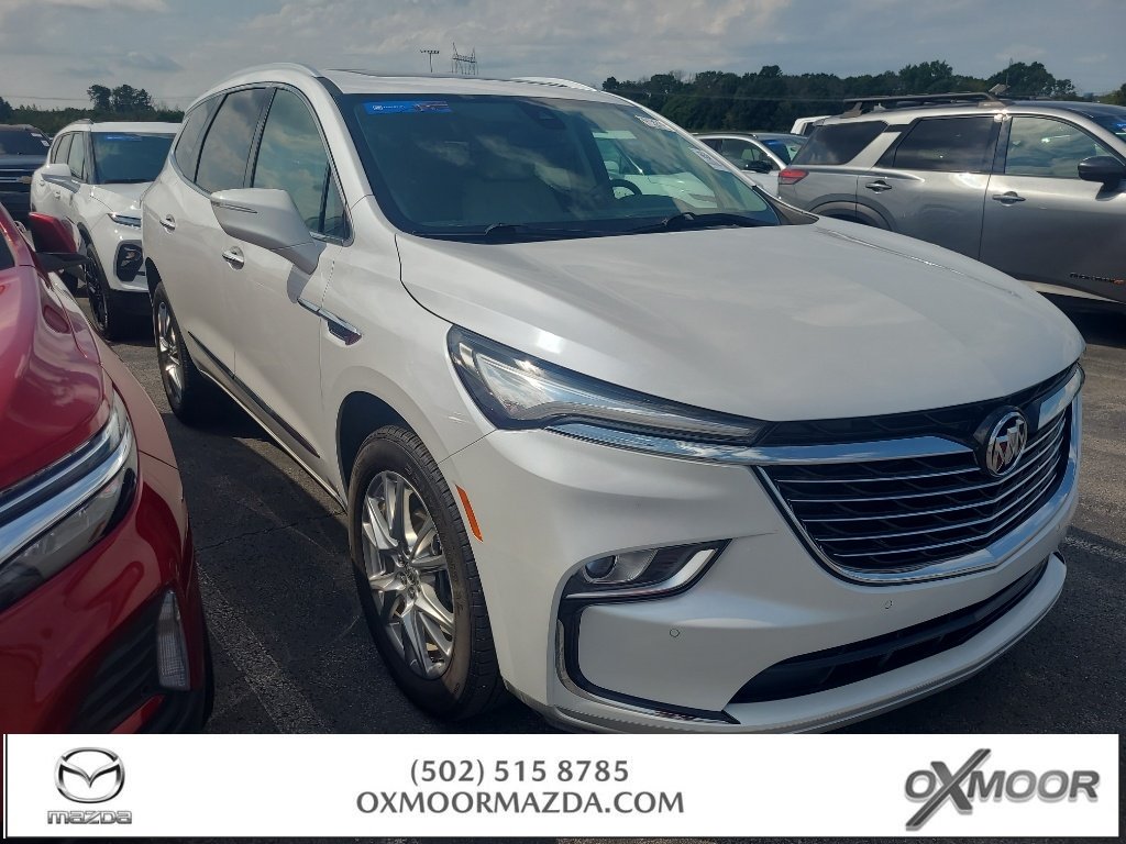 Used 2023 White Frost Tricoat Buick Essence image 1