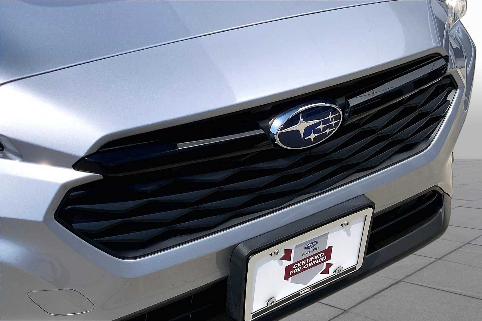 Certified Used 2024 Ice Silver Metallic Subaru  image 31