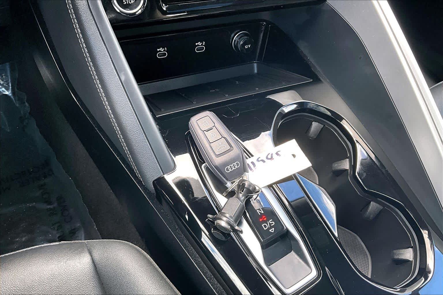 Used 2025 Tambora Gray Metallic Audi Premium Plus image 15