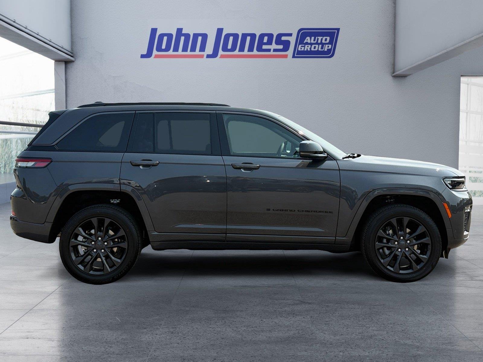 New 2026 Baltic Gray Metallic Clearcoat Jeep Limited Reserve image 6
