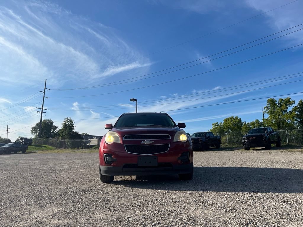 Used 2010 Cardinal Red Metallic Chevrolet LT w/1LT image 4
