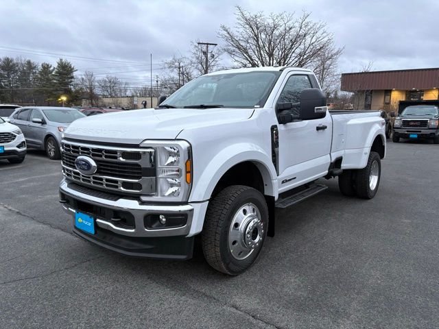 2026 Ford F-450SD — photo 3