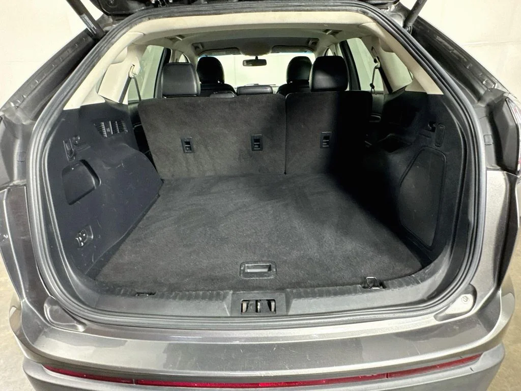 Used 2016 Gray Ford Titanium image 31