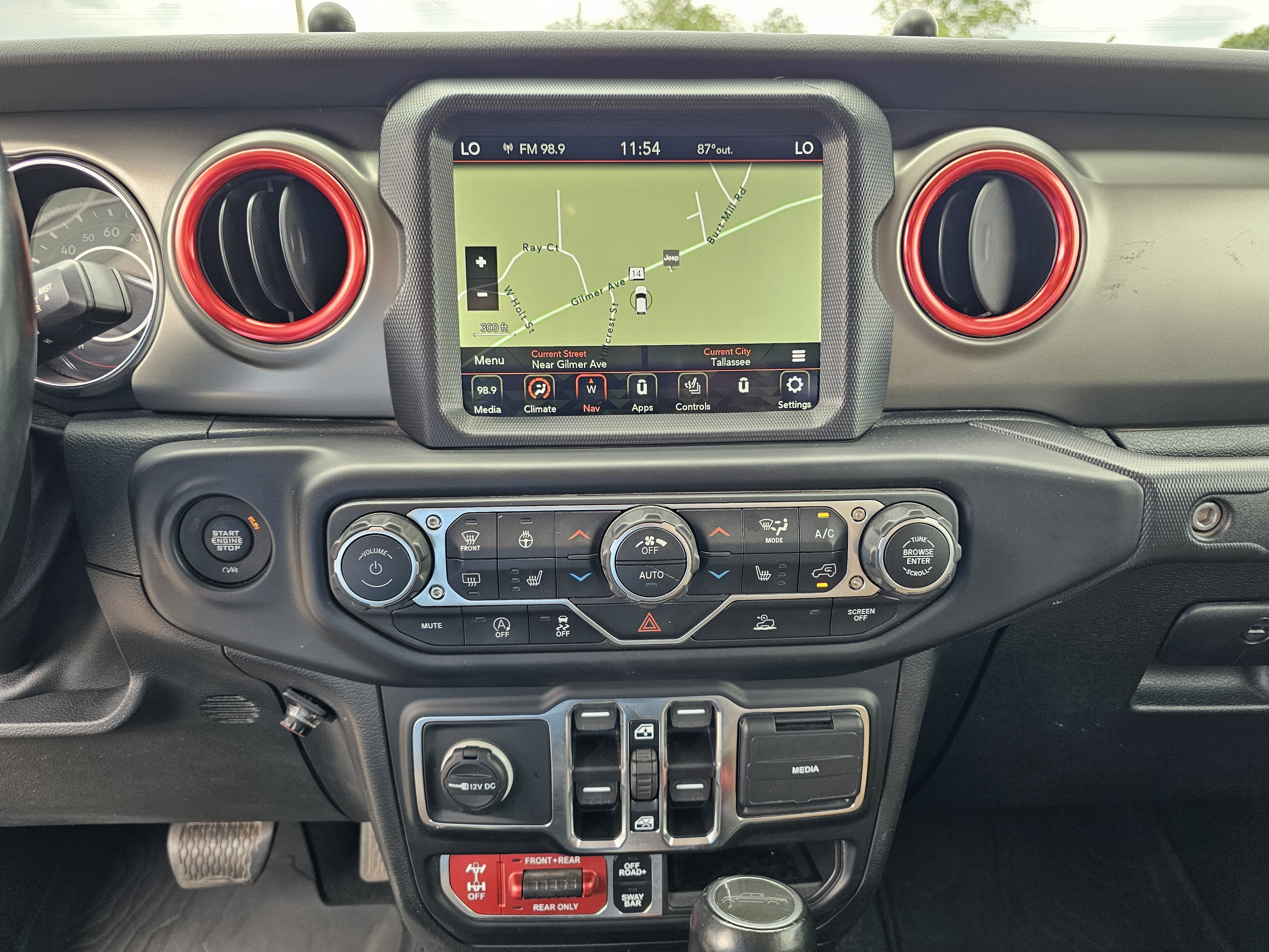 2021 Jeep Gladiator Rubicon - Photo 25