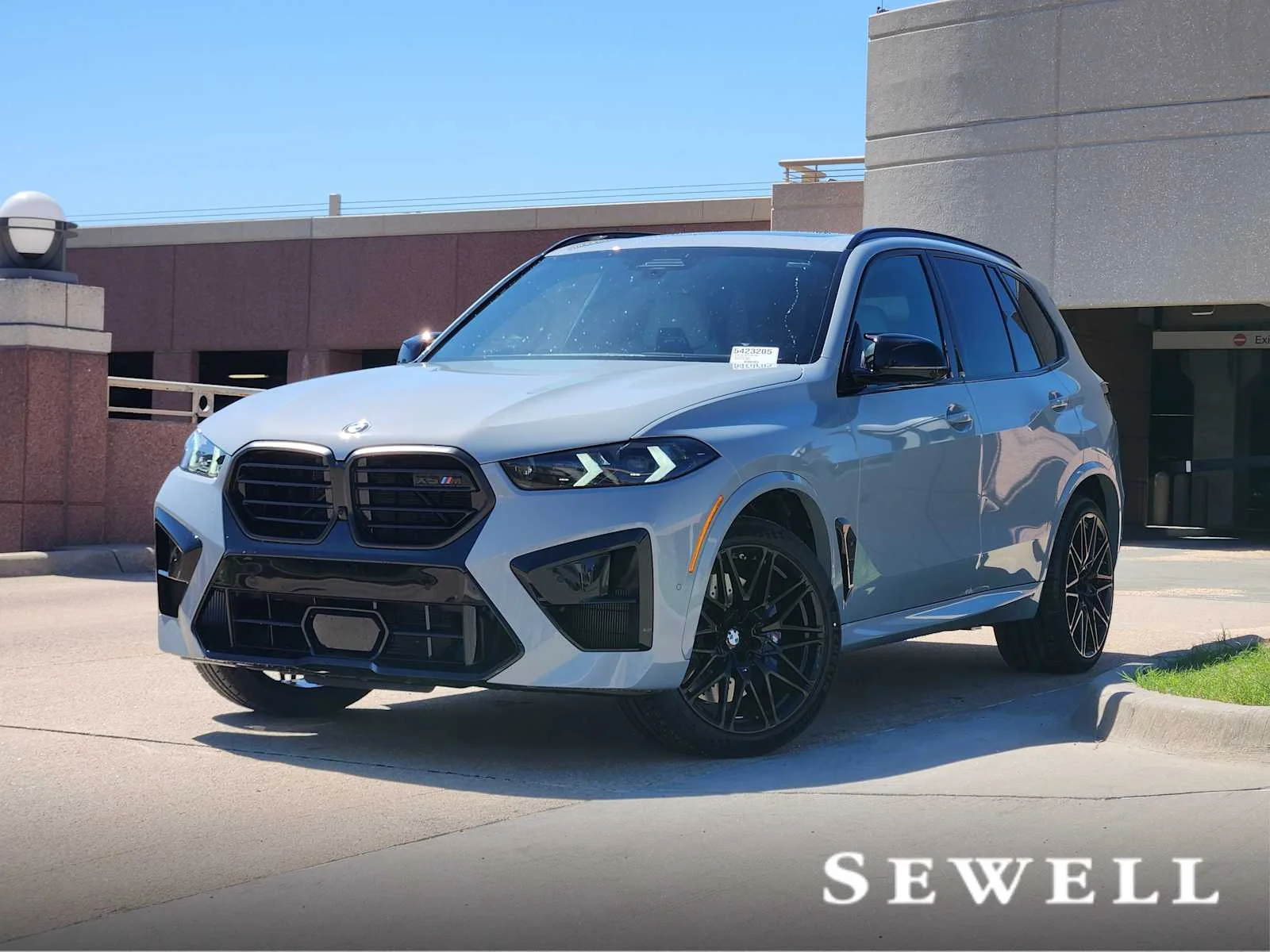 2026 BMW X5 M Competition's photo