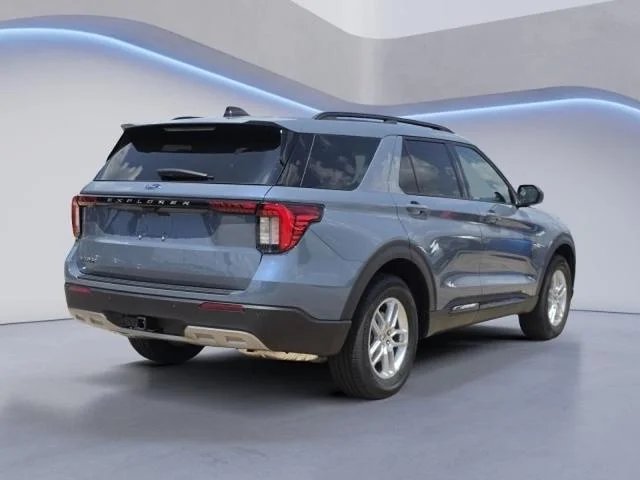 New 2026 Vapor Blue Metallic Ford Active image 22