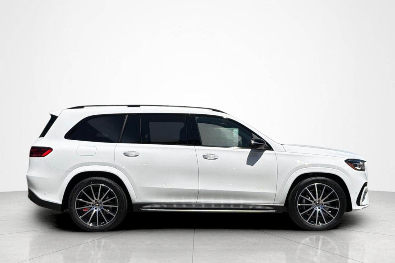 New 2026 Polar White Mercedes-Benz GLS 450 4MATIC® SUV image 6