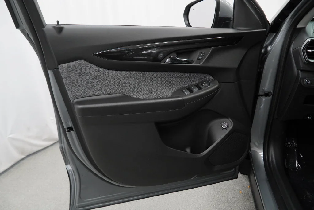 New 2026 Sterling Gray Metallic Chevrolet LT image 29