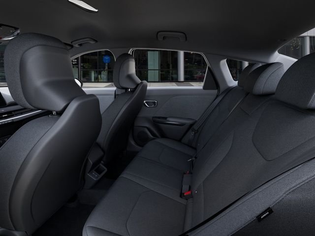 New 2026 Snow White Pearl Kia LXS image 18