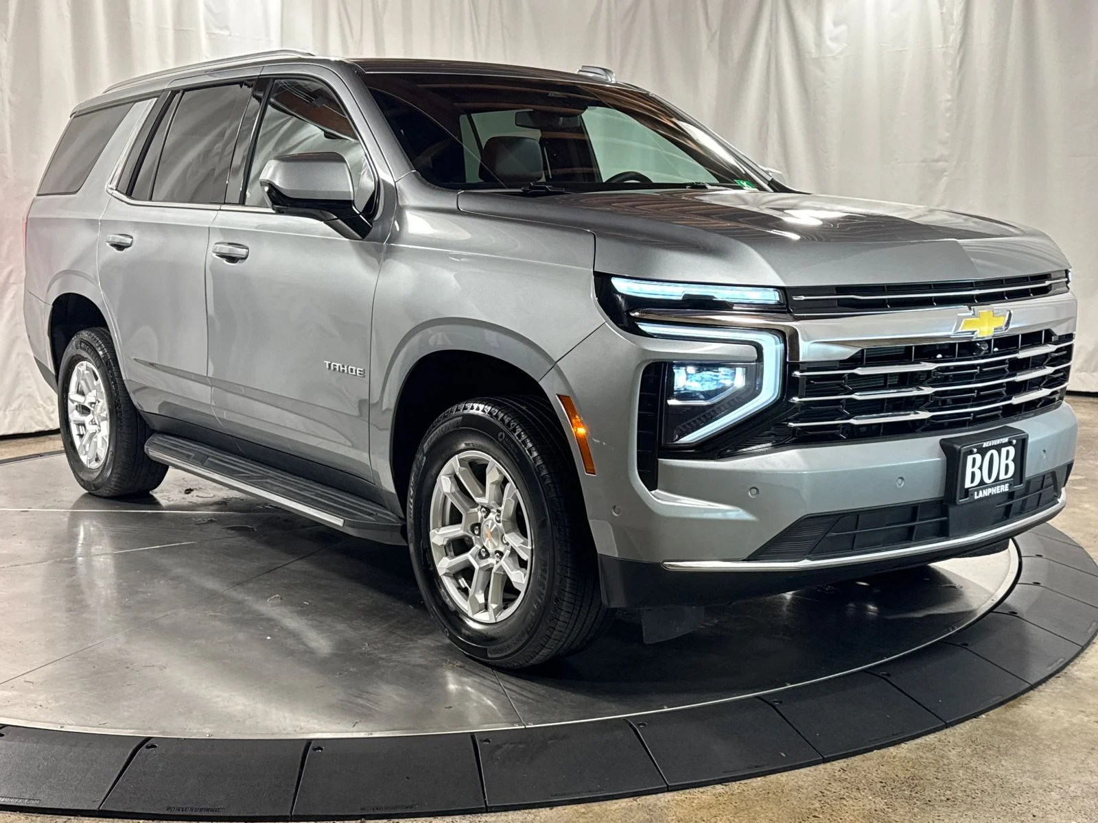 Used 2025 Gray Chevrolet LT image 7