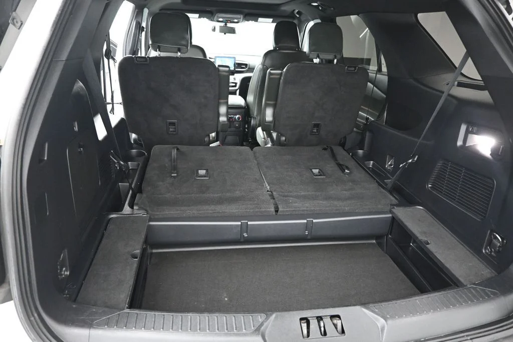 Used 2022 White Ford Timberline image 9
