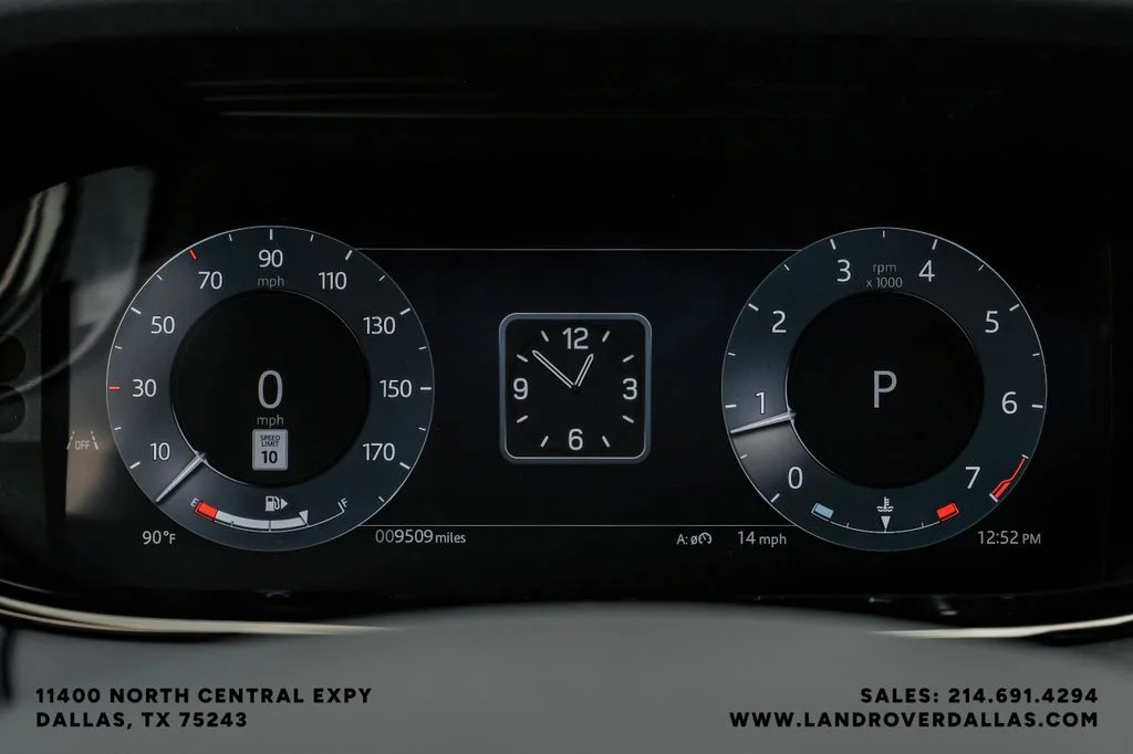 Used 2026 White Land Rover Dynamic image 22