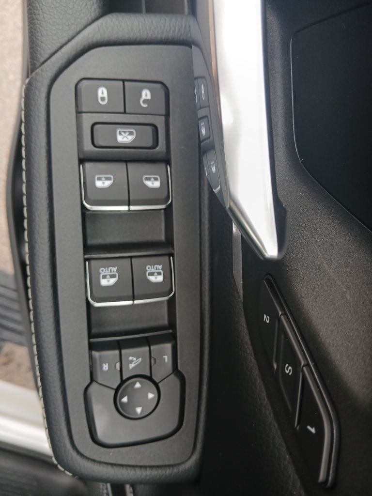 2026 RAM 1500 Laramie - Photo 32