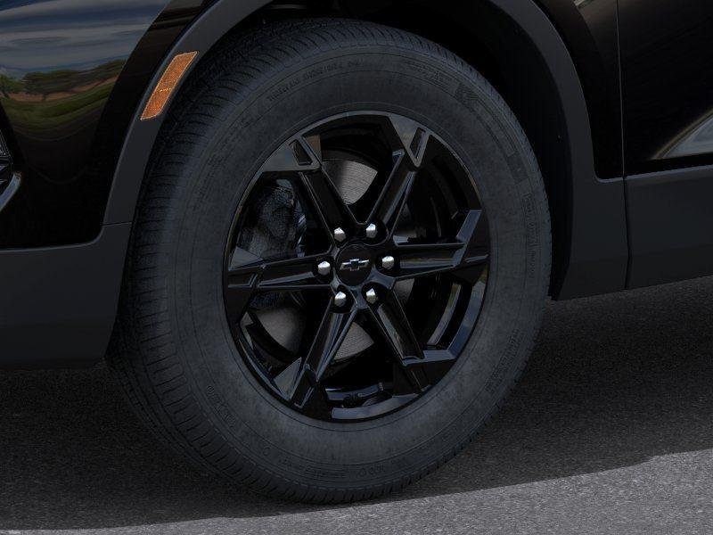 New 2026 Black Chevrolet 2LT image 9