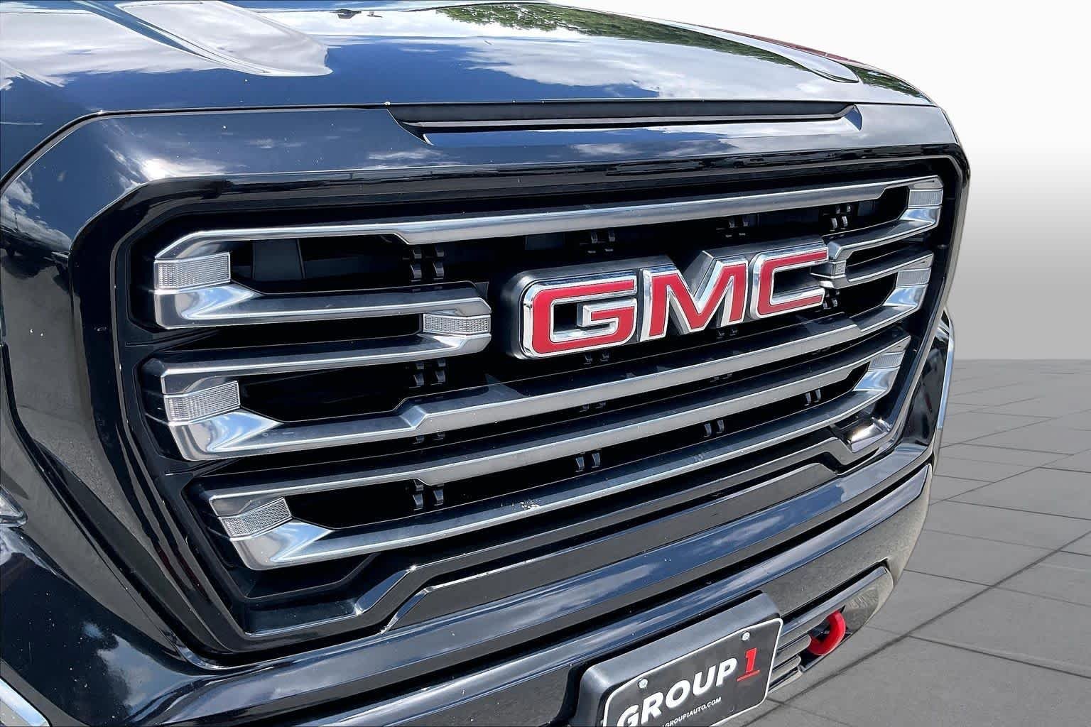 Used 2021 ONYX BLACK GMC AT4 image 29