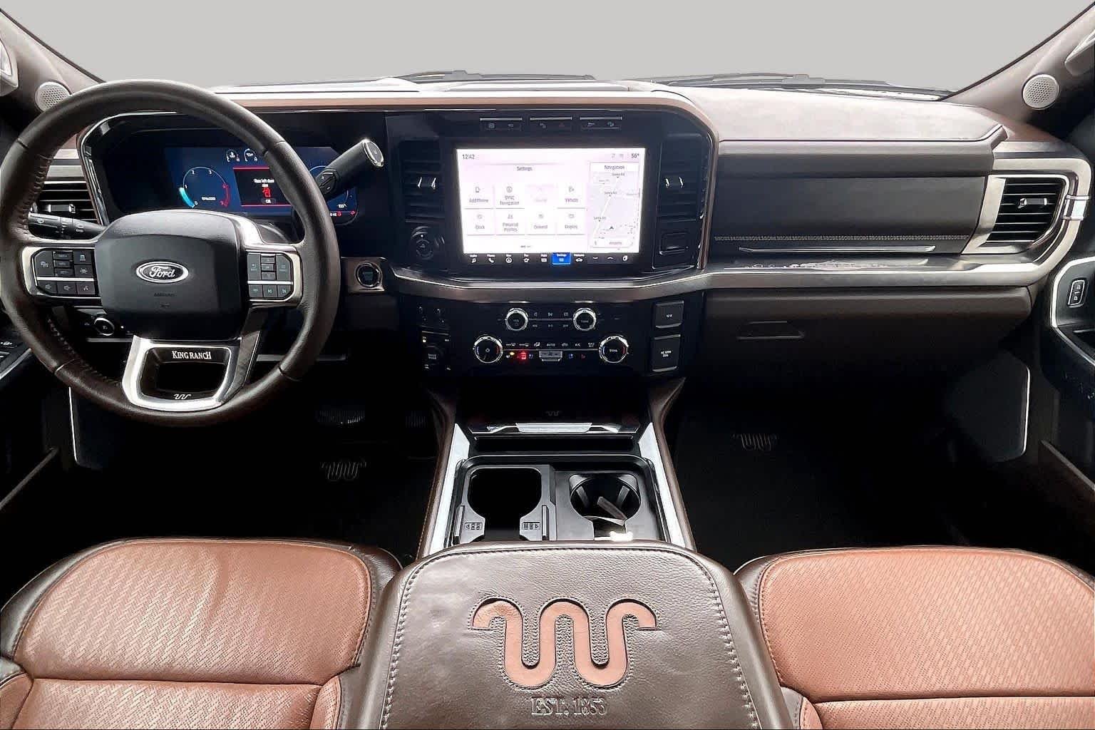 Used 2024 Star White Metallic Tri-Coat/Darkened Bronze Ford King Ranch image 16