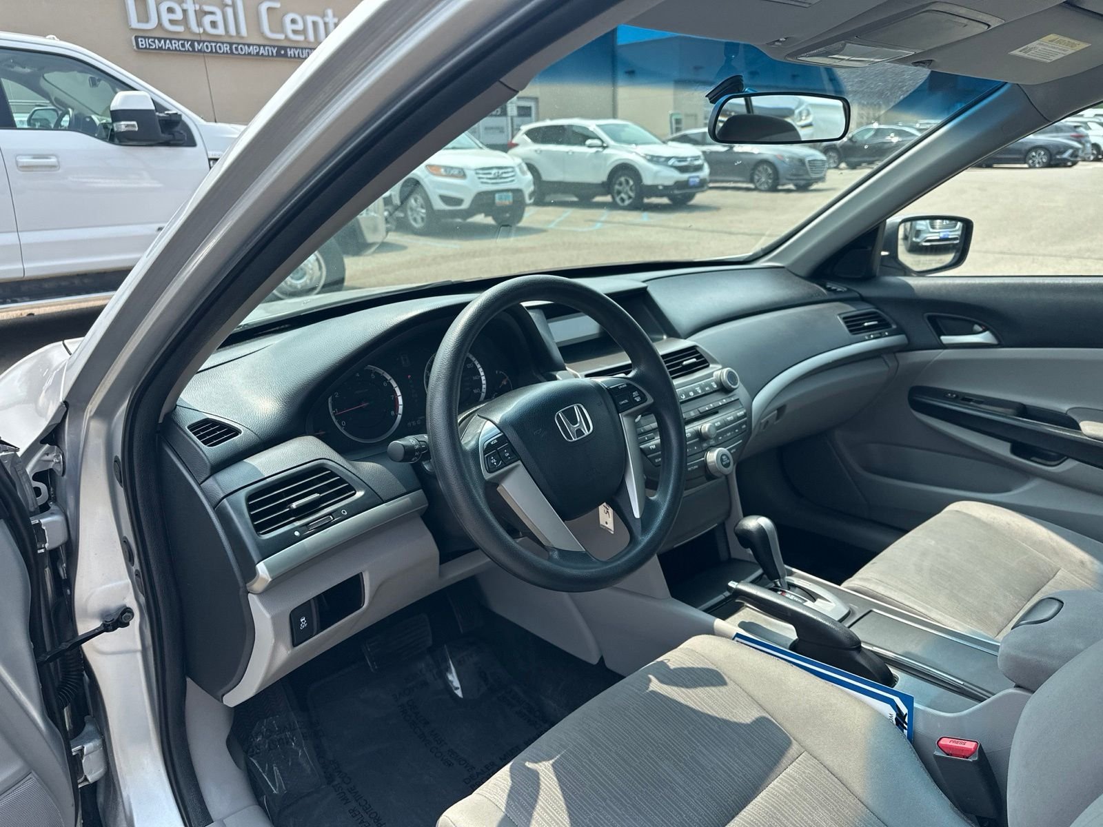 Used 2012 Silver Honda LX image 11