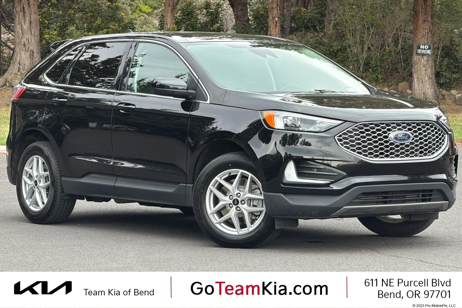 2024 Ford Edge SEL AWD's photo