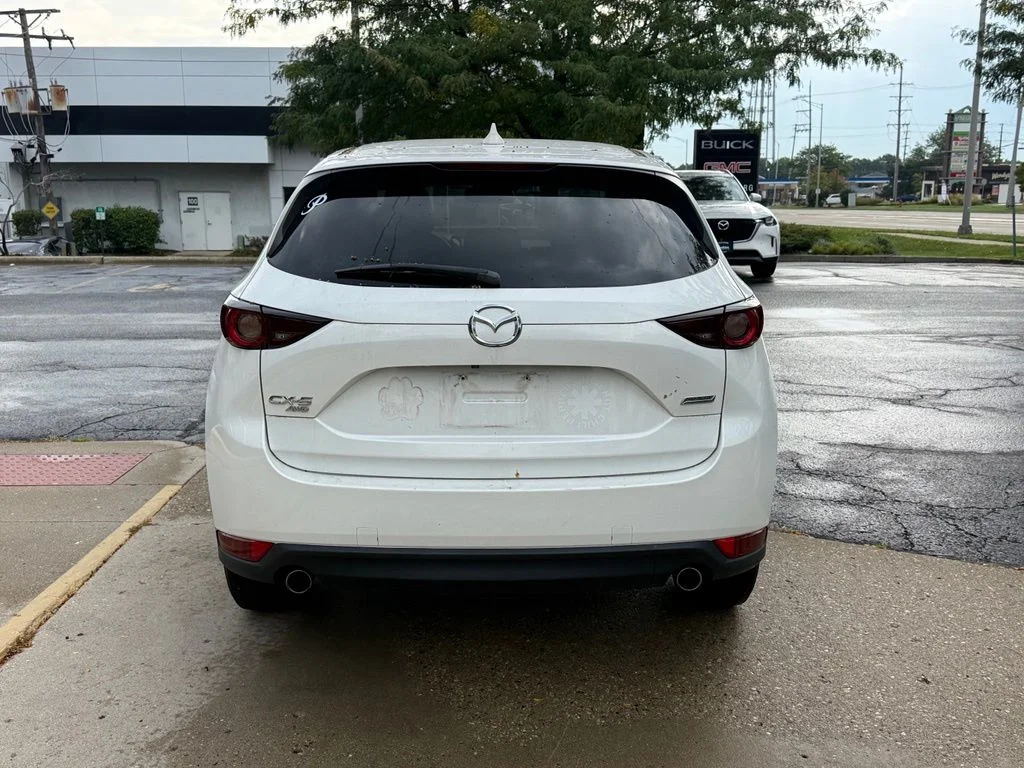 Used 2018 White Mazda Touring image 6