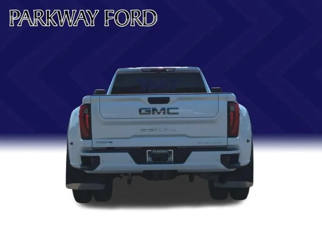 Used 2024 White GMC Denali Ultimate image 4