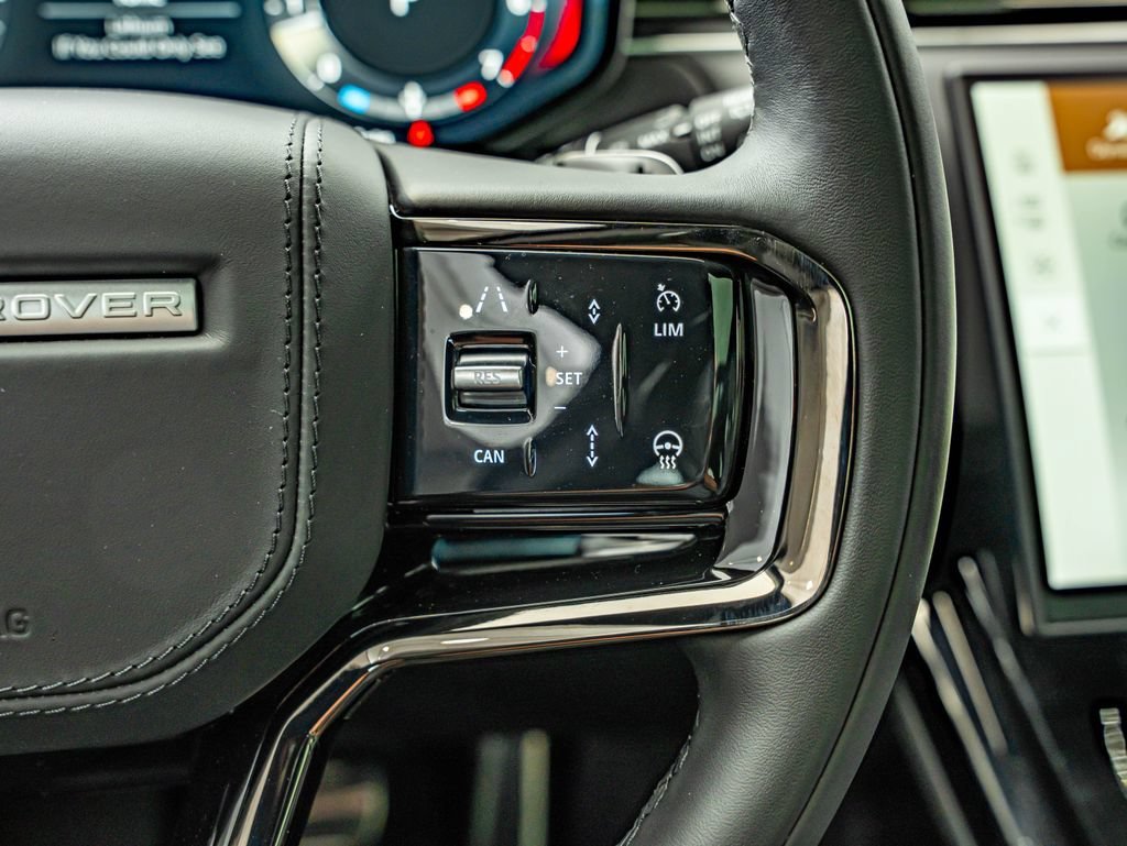 New 2026 Carpathian Grey Land Rover Dynamic SE image 21