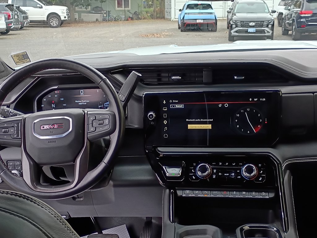 Used 2025 White GMC AT4X image 20