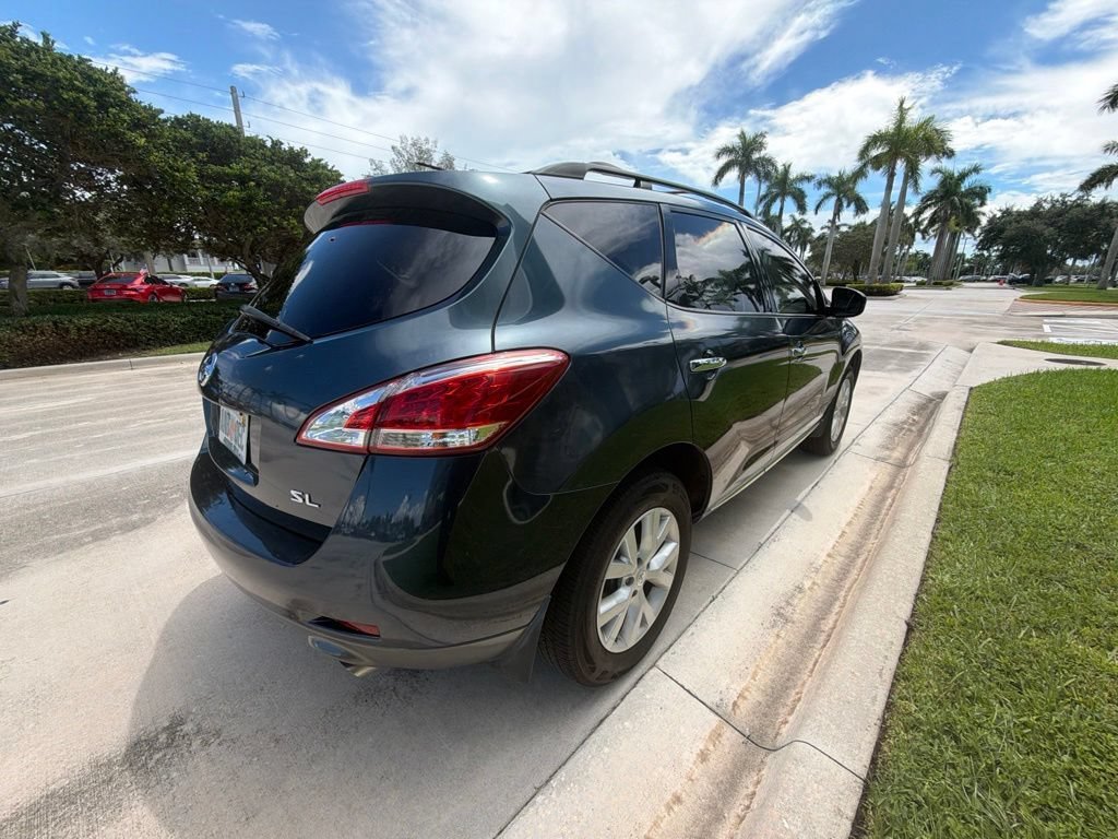 Used 2013 Graphite Blue Nissan SL image 6