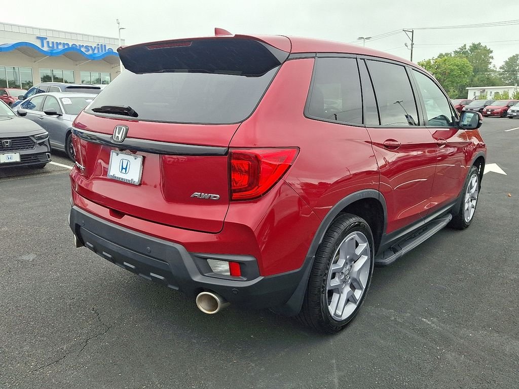Certified Used 2024 Radiant Red Metallic II Honda EX-L image 6