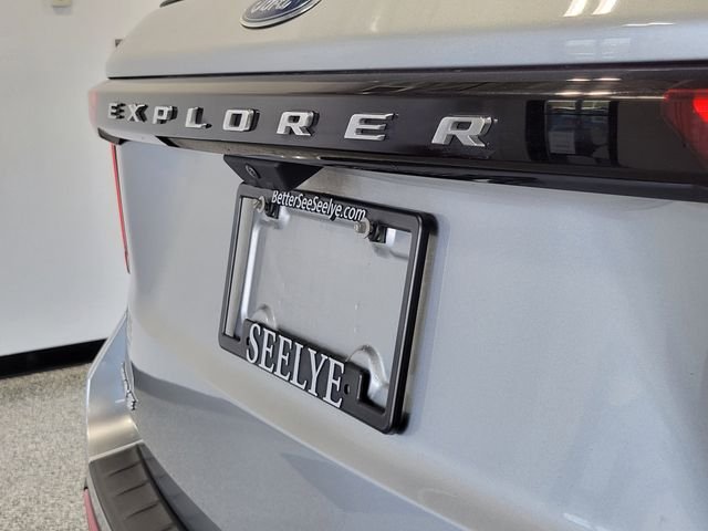 Certified Used 2025 Silver Ford Active image 26