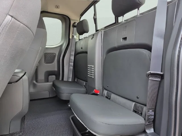 2026 Nissan Frontier S - Photo 15